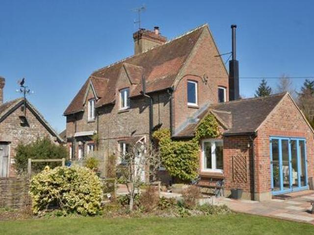 Hardham, London Road, Pulborough, 2 Bedroom Semi detached