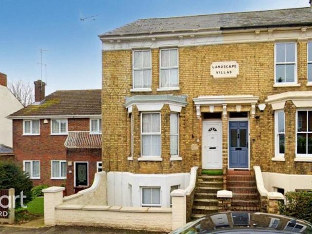 Hardinge Road, Ashford 4 bed semi detached house to rent £1,695 pcm £391 pw