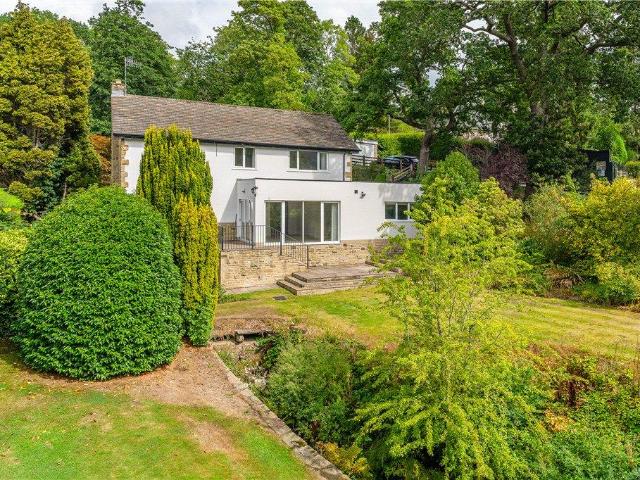 Hardings Lane, Ilkley, West. 3 bed detached house to rent £2,995 pcm £691 pw