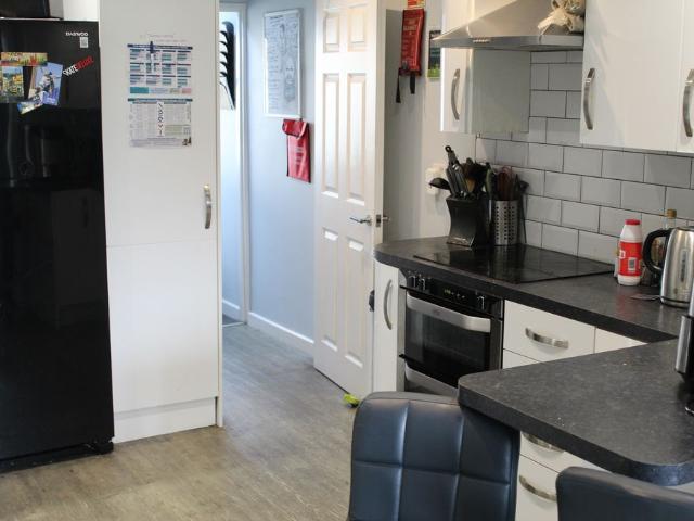 Hardings Strings, Didcot OX11, 6 bed shared accommodation to rent, £825 pcm | PrimeLocation