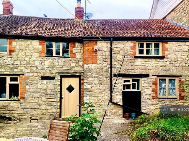 Hardwarden Terrace, Yeovil, BA22 3 bed terraced house to rent £1,350 pcm £312 pw