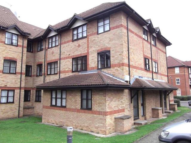 Hardwick Crescent, Dartford DA2, 1 bed flat to rent, £1,175 pcm | PrimeLocation