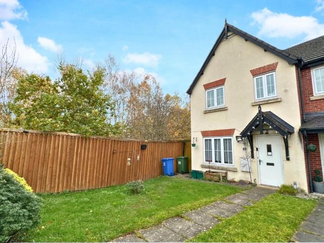 Hardwick Drive, Wrexham LL11 3 bed end of terrace house to rent £950 pcm £219 pw