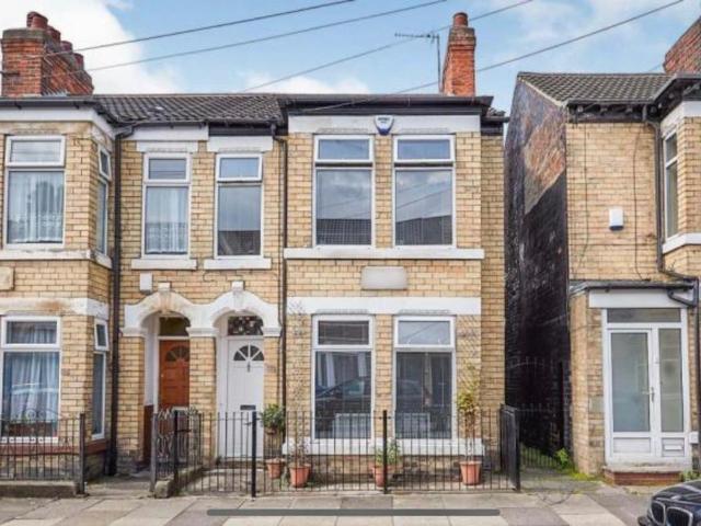 Hardy Street, Hull HU5 4 bed house to rent £413 pcm £95 pw