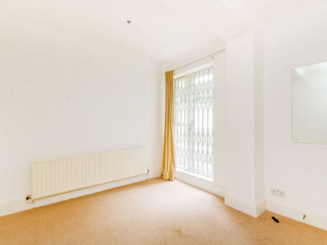Harecourt Road, Highbury And Islington, London N1, 2 bed flat to rent, £3,150 pcm | PrimeLocation