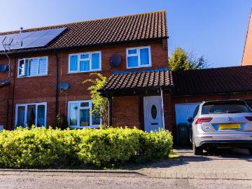 Harebell Close, Walnut Tree, Milton Keynes MK7, 3 bed semi detached house to rent, £1,500 pcm | PrimeLocation