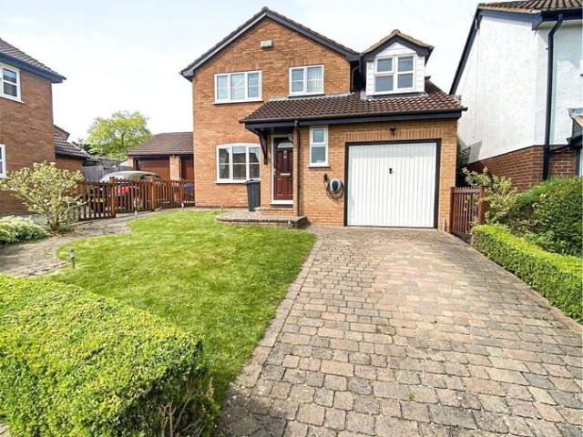 Harebell Close, Huntington, Chester, Cheshire CH3, 4 bed detached house to rent, £1,950 pcm | PrimeLocation
