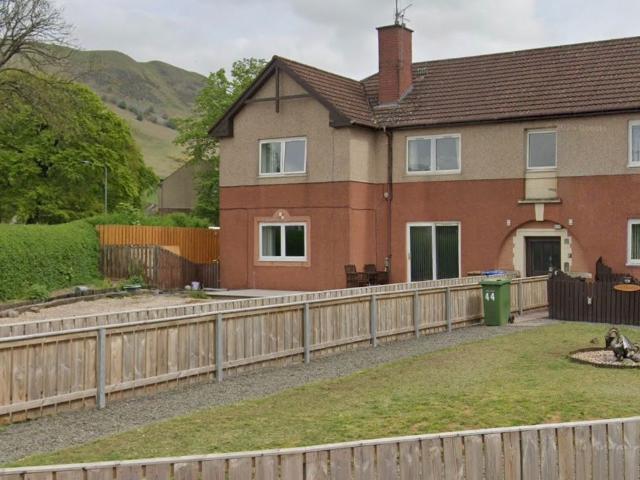 Hareburn Road, Tillicoultry FK13, 3 bed flat to rent, £950 pcm | PrimeLocation
