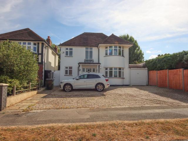 Harefield Avenue, Cheam, Sutton SM2, 5 bed detached house to rent, £3,900 pcm | PrimeLocation