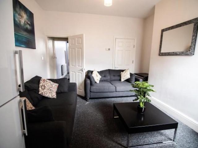 Harefield Road, Sheffield S11, 3 bed shared accommodation to rent, £442 pcm | PrimeLocation