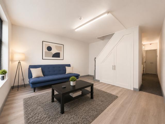 Harehills Lane, Leeds LS9, 2 bed flat to rent, £875 pcm | PrimeLocation