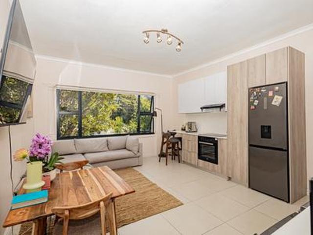 harfield village | ideal uct student.