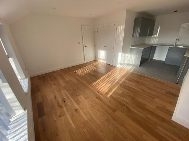 Hargreaves Road, Liverpool L17, 2 bed flat to rent, £1,100 pcm | PrimeLocation