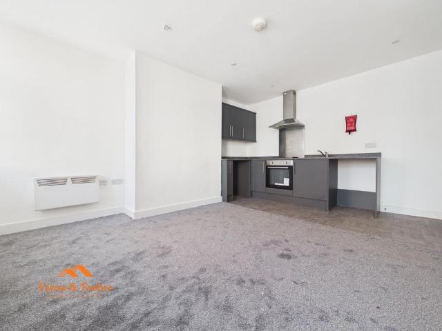 Hargreaves Street, Burnley BB11 1 bed flat to rent £550 pcm £127 pw