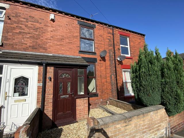 Hargreaves Street, St. Helens WA9 2 bed terraced house to rent £795 pcm £183 pw