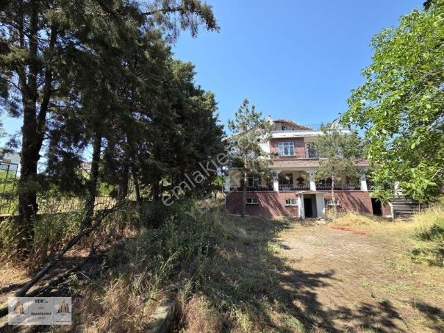 Harika 550 M2 Arsa İçerisinde Muhteşem Villa