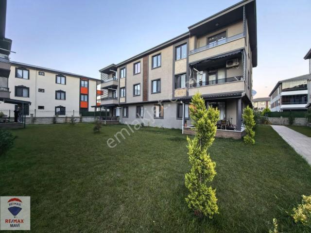 Harika Konumda | Havuzlu Site'de Kiralık 2+1 Verandali Daire