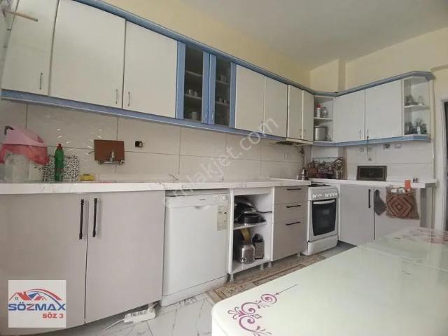 Harika Konumlu Kombili Arakat Satılık 3+1 Daire