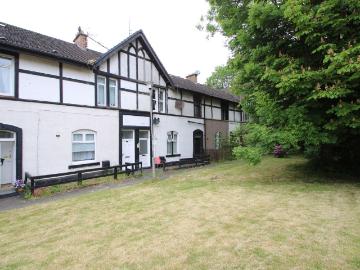 Harland Cottages, Glasgow G14, 1 bed flat to rent, £825 pcm | PrimeLocation