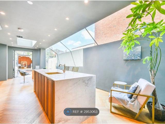 Harlesden Gardens, London NW10, 3 bed terraced house to rent, £4,333 pcm | PrimeLocation