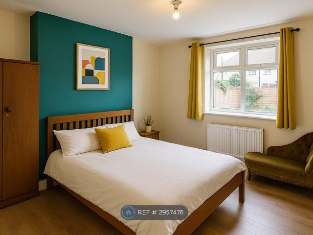 Harlesden, London NW10, 2 bed flat to rent, £2,500 pcm | PrimeLocation