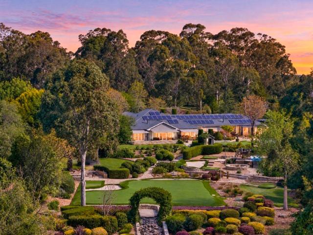 'Harley Green' A Private Golf Course, Resort Style Living & Uninterrupted Views