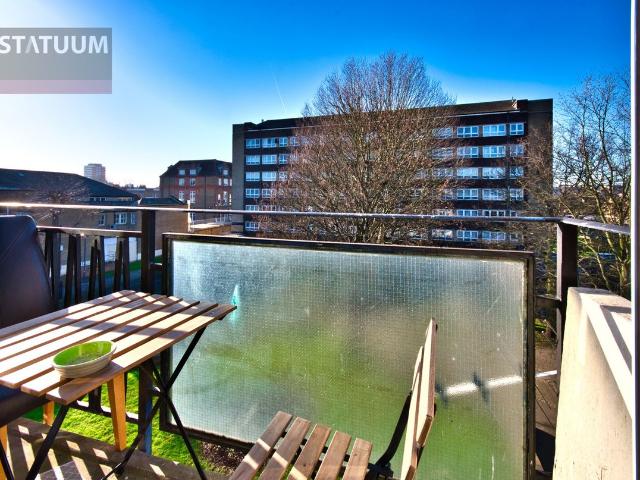 Harley Grove, Mile End, Bow, London E3, 3 bed maisonette to rent, £2,950 pcm | PrimeLocation