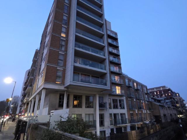 Harley House, 11 Frances Wharf. 2 bed apartment to rent £2,150 pcm £496 pw