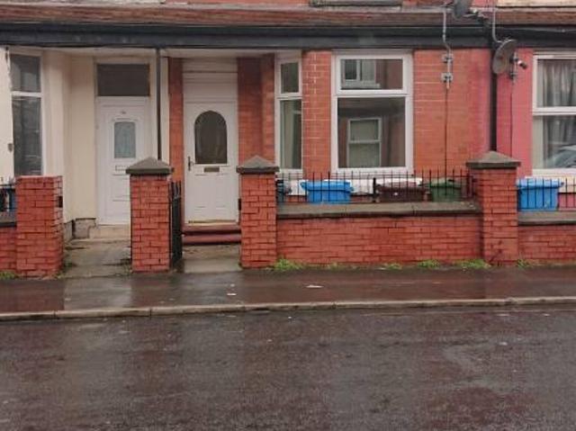 Harley Street, Manchester M11 2 bed terraced house to rent £1,000 pcm £231 pw