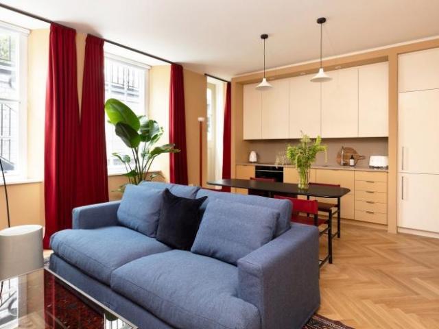 Harley Street, London W1G 1 bed apartment to rent £10,465 pcm £2,415 pw