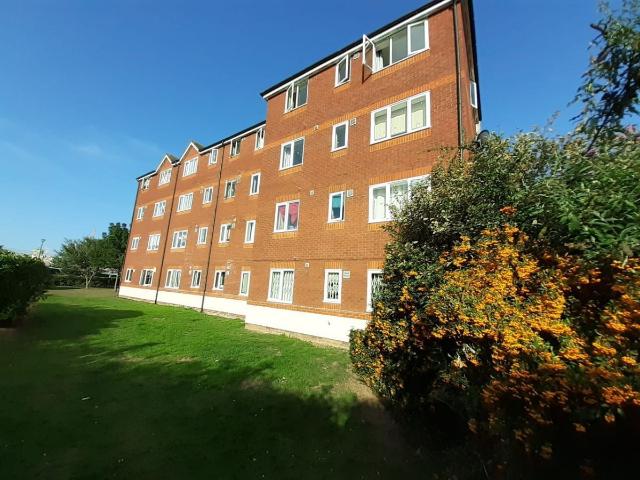Harlinger Street, Woolwich SE18, 1 bed flat to rent, £1,500 pcm | PrimeLocation