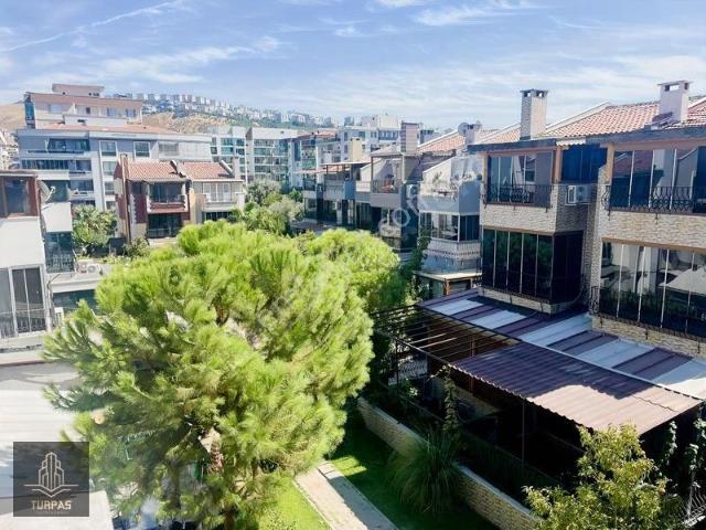 Harmandalı Da Kiralık Triplex Villa