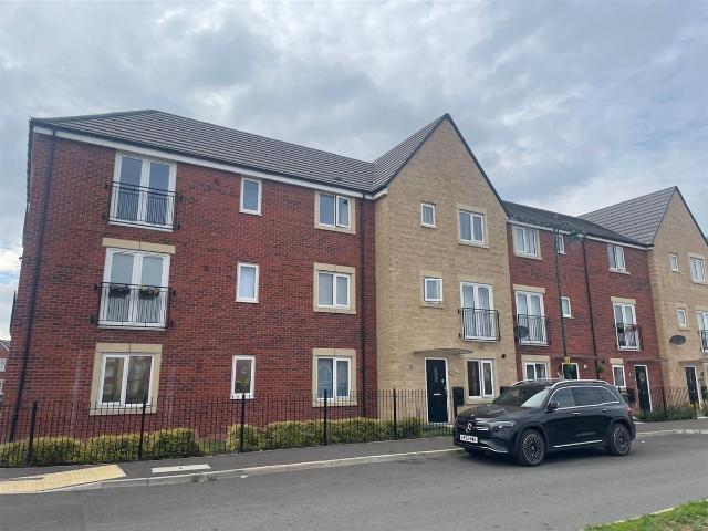 Harmony Grove, Hampton Gardens, Peterborough PE7, 2 bed flat to rent, £1,100 pcm | PrimeLocation