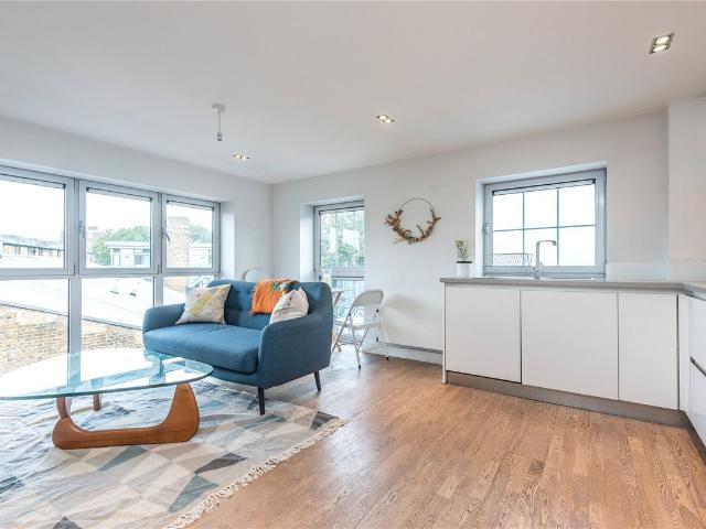 Harmony House, 2 Piano Lane, Carysfort Road, London N16, 2 bed flat to rent, £2,700 pcm | PrimeLocation