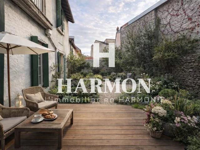 Harmon à vendre: Appartement centre ville 137 m² avec jardin