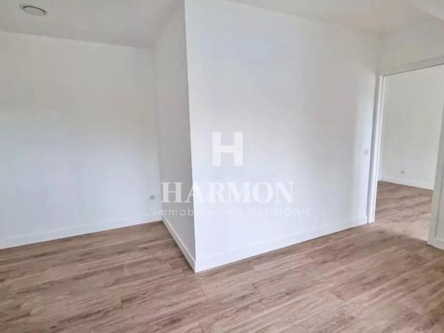 Harmon à louer: Appartement T2 en centre ville d'Oloron