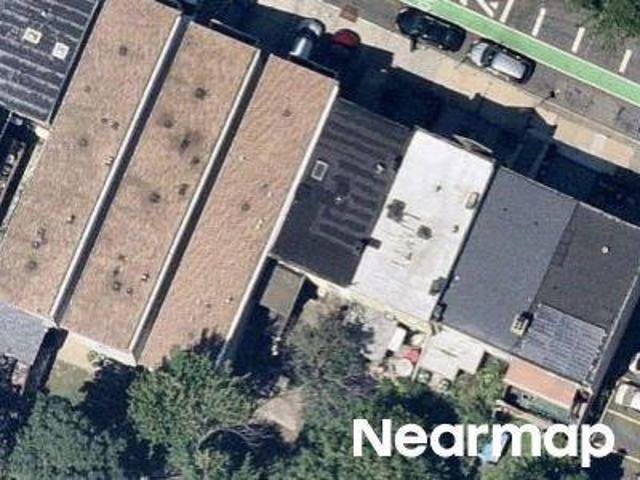 Harmon St