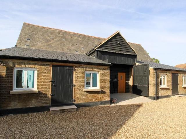 Harmondsworth Lane, Sipson, West Drayton, Middlesex UB7, 3 bed semi detached house to rent, £3,000 pcm | PrimeLocation
