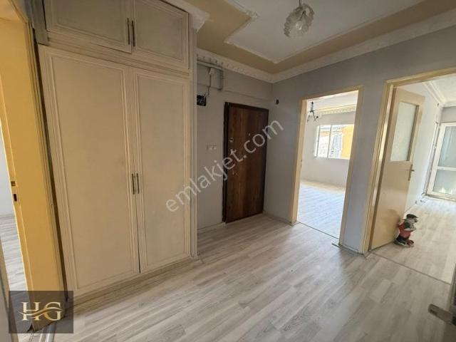 Harmoni'den Bayraklı Adalet Mahallesinde, Doğalgazlı Kiralık 2+1