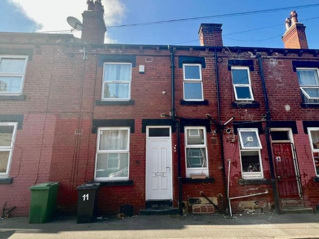 Harold Mount, Leeds, West Yorkshire LS6, 1 bed terraced house to rent, £800 pcm | PrimeLocation