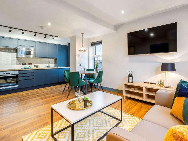 Harold Place, Leeds LS6, 2 bed shared accommodation to rent, £823 pppm | PrimeLocation