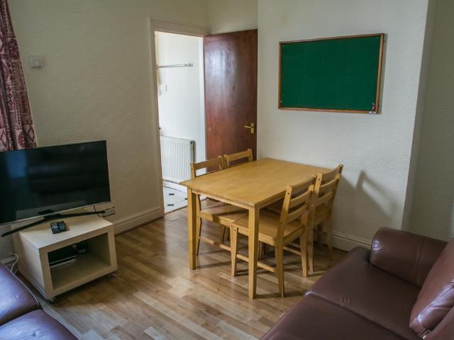 Harold Road P, Edgbaston B16 4 bed house to rent £1,651 pcm £381 pw