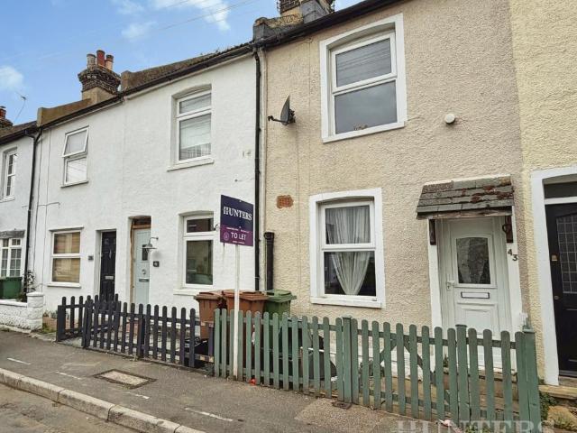 Harold Road, Sutton 2 bed terraced house to rent £1,690 pcm £390 pw