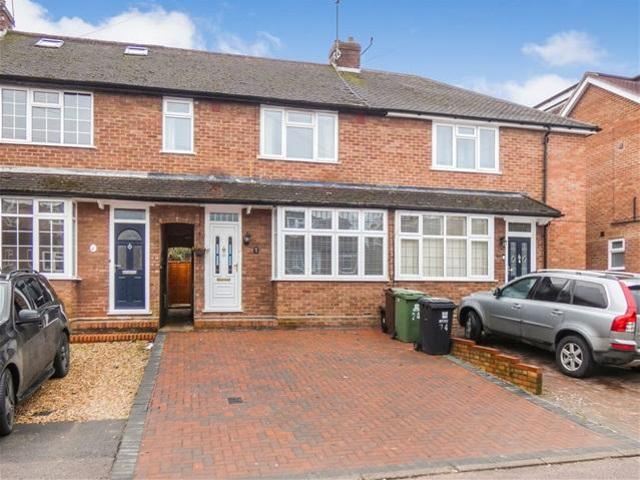 Harpenden AL5 3 bed terraced house to rent £2,450 pcm £565 pw