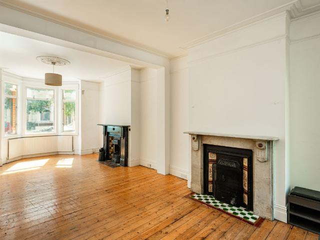 Harpenden Road, London SE27, 4 bed terraced house to rent, £3,200 pcm | PrimeLocation