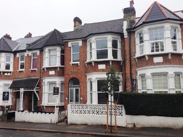 Harpenden Road, London SE27, 4 bed terraced house to rent, £3,600 pcm | PrimeLocation