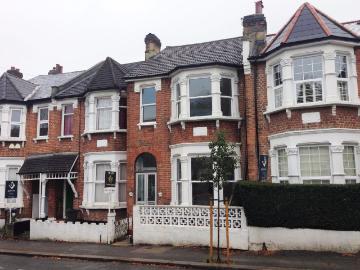 Harpenden Road, London SE27, 4 bed terraced house to rent, £3,600 pcm | PrimeLocation