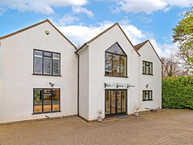 Harpenden Road, St. Albans 5 bed house to rent £6,000 pcm £1,385 pw