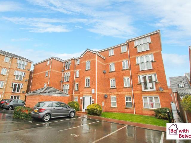 Harper Grove, Tipton DY4, 2 bed flat to rent, £850 pcm | PrimeLocation