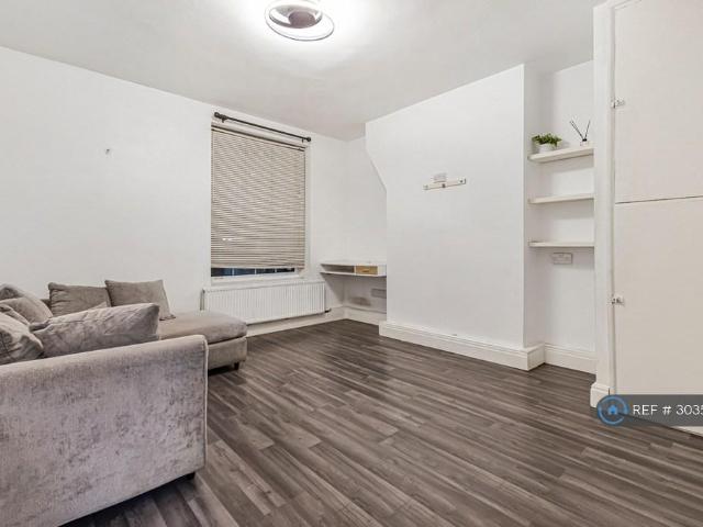 Harper Road, London, SE1 1 bed flat to rent £2,050 pcm £473 pw